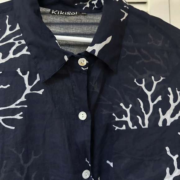 Kiki Sol Lightweight Cotton Button Up Blouse Navy Blue White Coral Print XXL - Picture 9 of 12